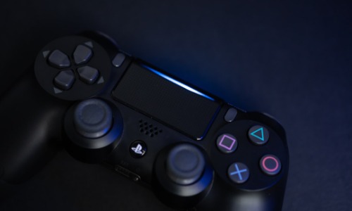 Czy nadal produkują PlayStation 4 (PS4)? Przyszłość konsoli sony