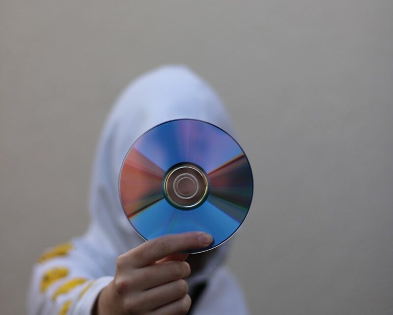 Co zrobić, gdy PlayStation 2 (PS2) nie czyta płyt? Poradnik naprawy lasera.