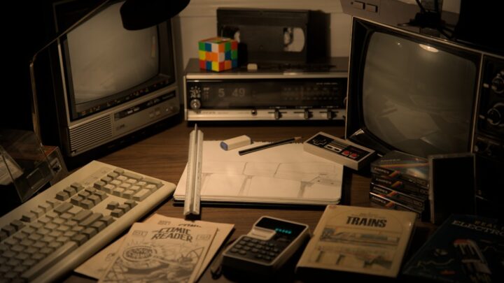 Historia i ewolucja kontrolerów PlayStation (od PSX do DualSense Edge) – Co zmieniło się przez lata?