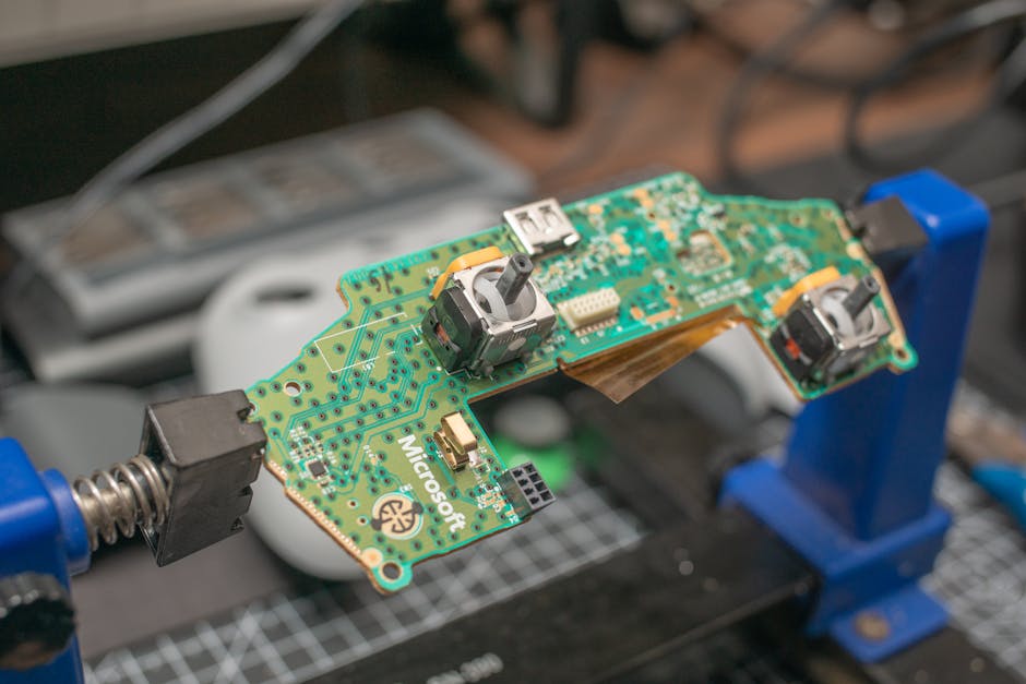 Atari: Atari 2600: Jak wymienić układy odpowiedzialne za obraz i dźwięk (np. chip Stella, kondensatory) i przywrócić doskonałą jakość sygnału?
