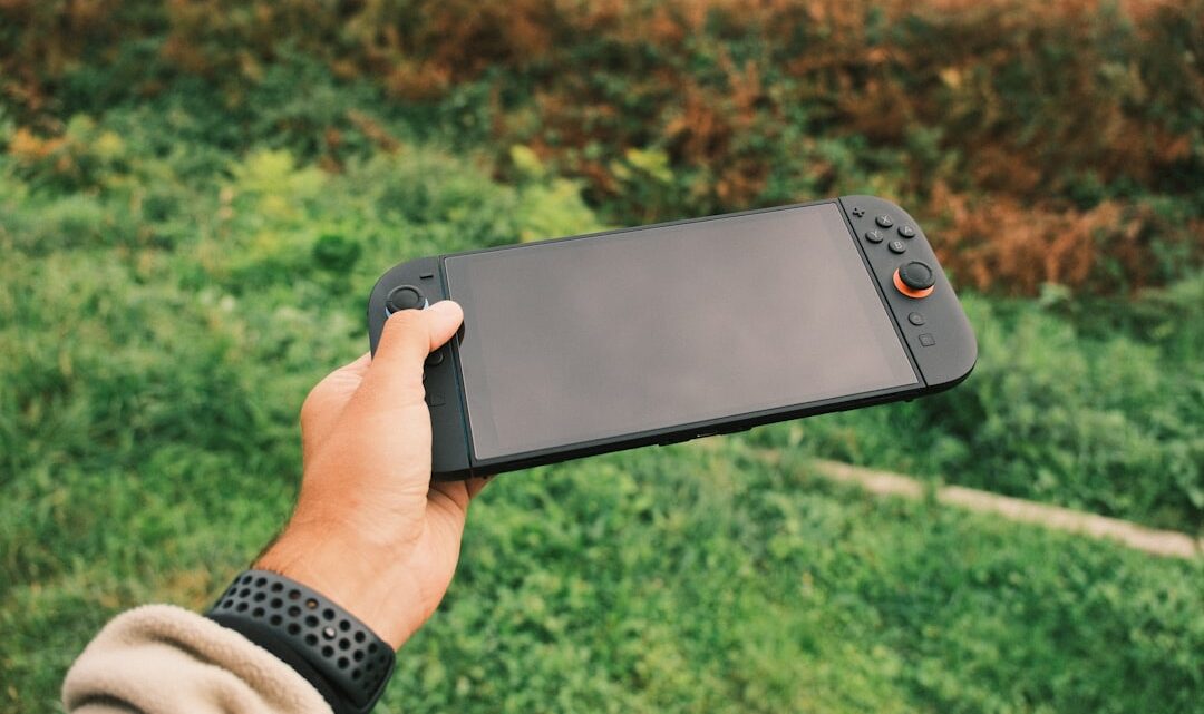 Jak grać online na Nintendo Switch poza domem? Poradnik korzystania z hotspotu i mobilnego internetu