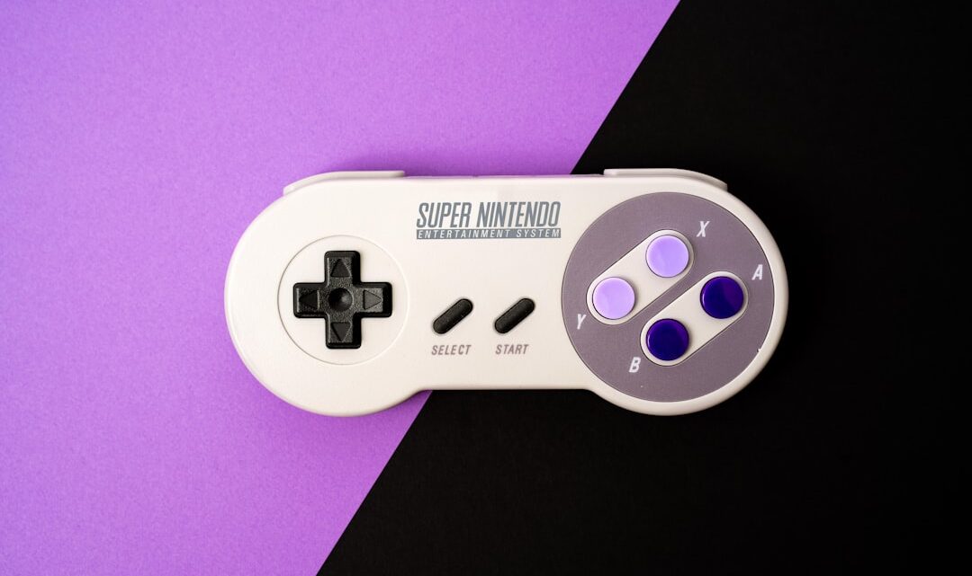 Jak podłączyć współczesne kontrolery bezprzewodowe (PS4/PS5, Xbox) do retro konsol (NES, SNES, PSX)?
