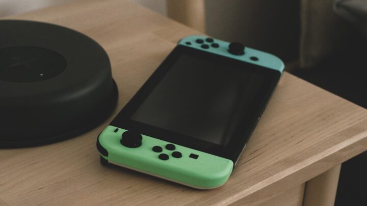 Nintendo Switch: Jak poprawić wydajność Wi-Fi i stabilność połączenia dla gier online w trybie przenośnym i zadokowanym?
