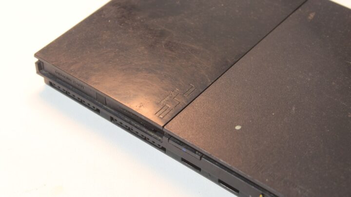 PlayStation 4: Poradnik rozwiązywania problemów z uszkodzonymi portami USB i HDMI – diagnostyka i możliwe naprawy