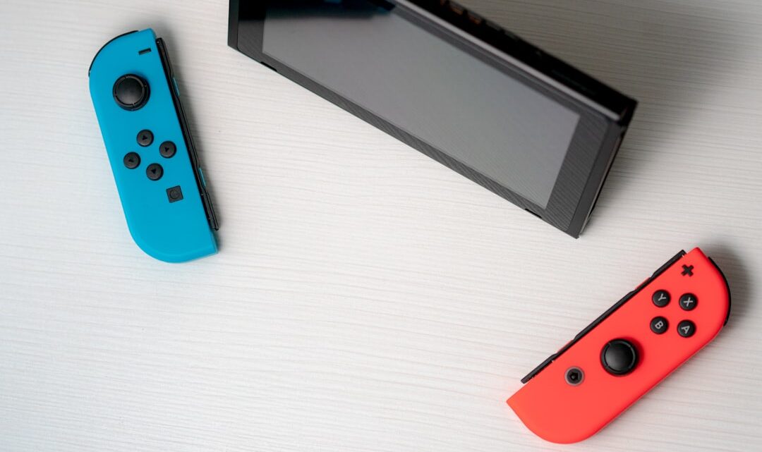 Porównanie Nintendo Switch Lite, Standard i OLED: Który model wybrać dla gracza mobilnego, rodziny i entuzjasty retro?