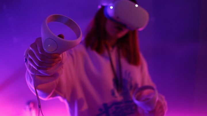 Przyszłość gamingu: Jak chmura obliczeniowa, sztuczna inteligencja i VR/AR zmienią konsole PlayStation 6 i Nintendo Switch 2?