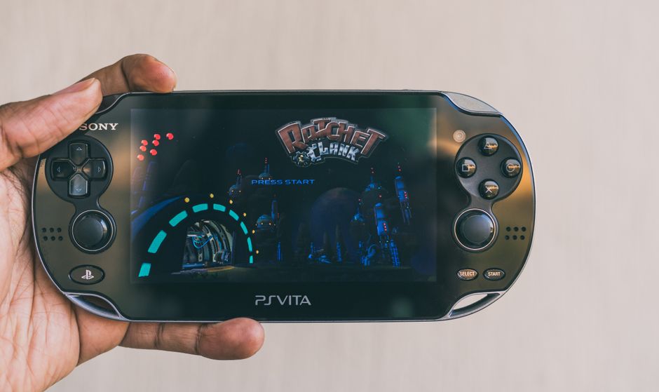 PS Vita CFW: Przewodnik instalacji, emulatory i homebrew