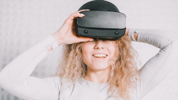 Steam Deck VR: Przenośna stacja VR? Jak podłączyć gogle i grać!