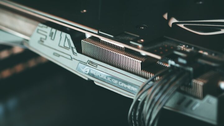PS6: Innowacje CPU/GPU i Cache – Szybsze Ładowanie Gier