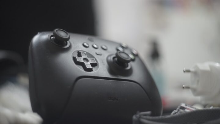 Switch e-sport: Przewodowe kontrolery USB i adaptery – opóźnienia